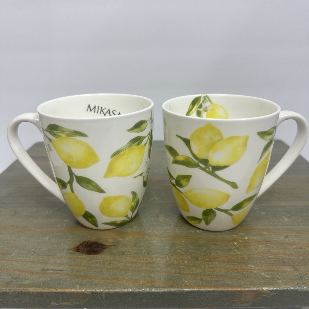 Mikasa Bone China Lemons Coffee Cups Set of 2 New Mug Mugs 10oz Handle Fruit 4"